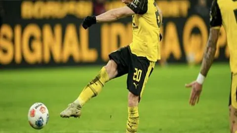 中国网球赛7小时精彩瞬间：金花双线表现不一，布云朝克特经历逆转对决